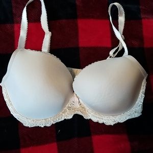 Adore Me Bra 34DDD